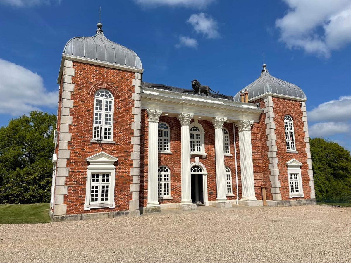Eastwood Observatory: 12 Bedrooms, Swimming Pool And Tennis Court Hailsham Exterior foto