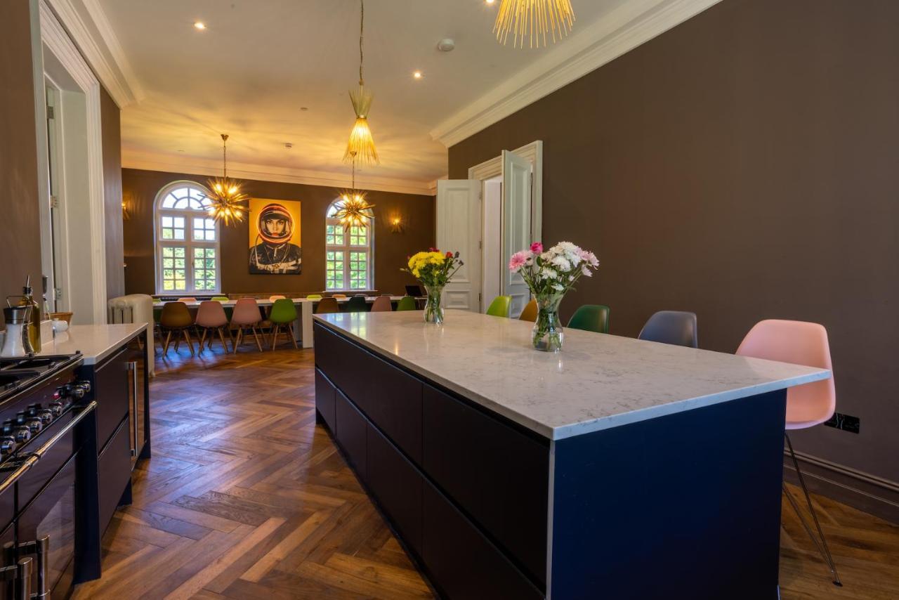 Eastwood Observatory: 12 Bedrooms, Swimming Pool And Tennis Court Hailsham Exterior foto